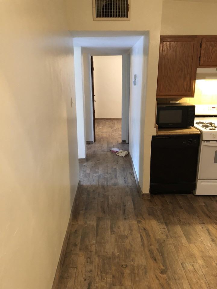 1419 E Hedrick Dr #1 - Photo 6 of 17