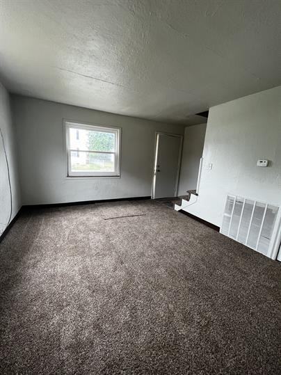 203 E St - Photo 2 of 8