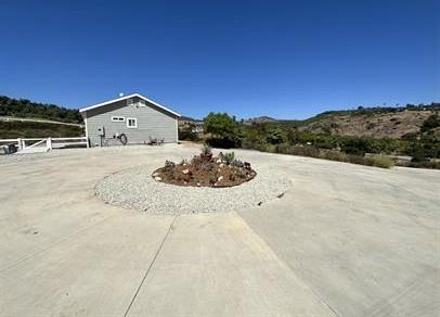 10950 Pala Loma Dr - Photo 2 of 10
