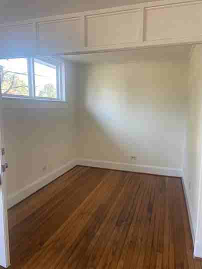 941 North Carolina - Photo 3 of 21