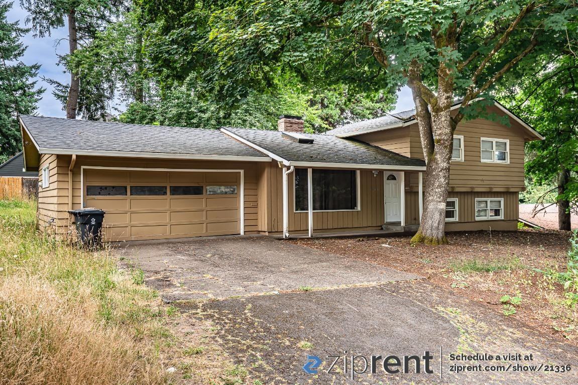 16940 Tracy Ave - Photo 2 of 24