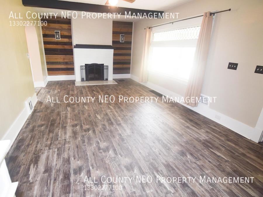 348 Sexton St - Photo 2 of 20