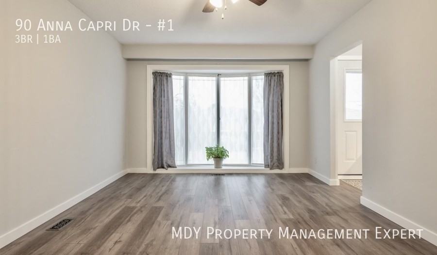 90 Anna Capri Dr #1 - Photo 3 of 8