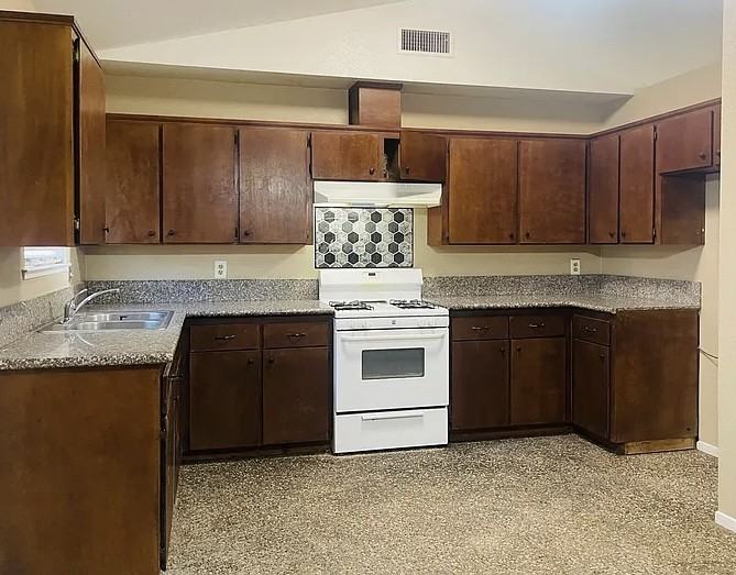 275 W Beechwood Ave #NA - Photo 3 of 16