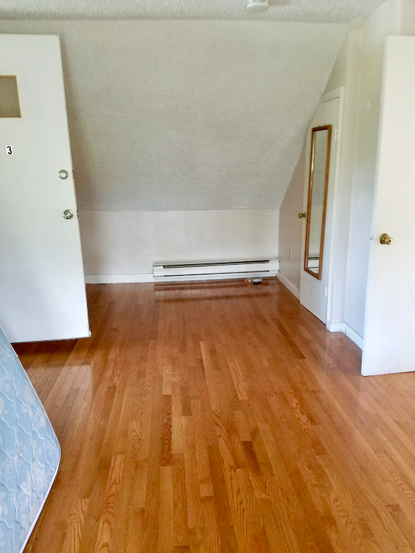 59 Osborne St #3 - Photo 2 of 9