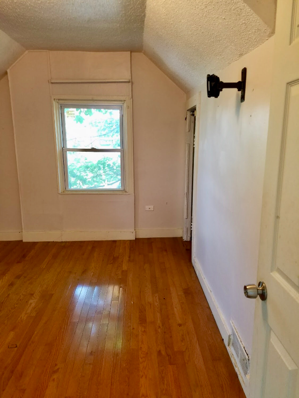 59 Osborne St #3 - Photo 3 of 9