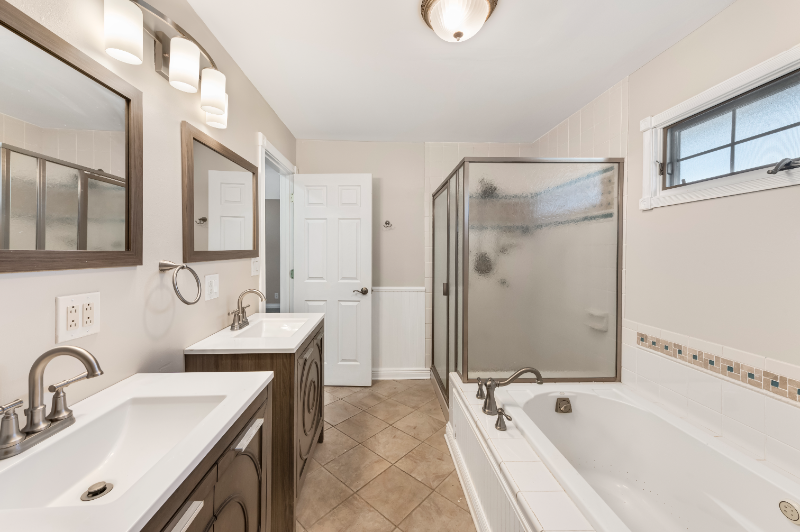 514 Park Ave - Photo 7 of 14