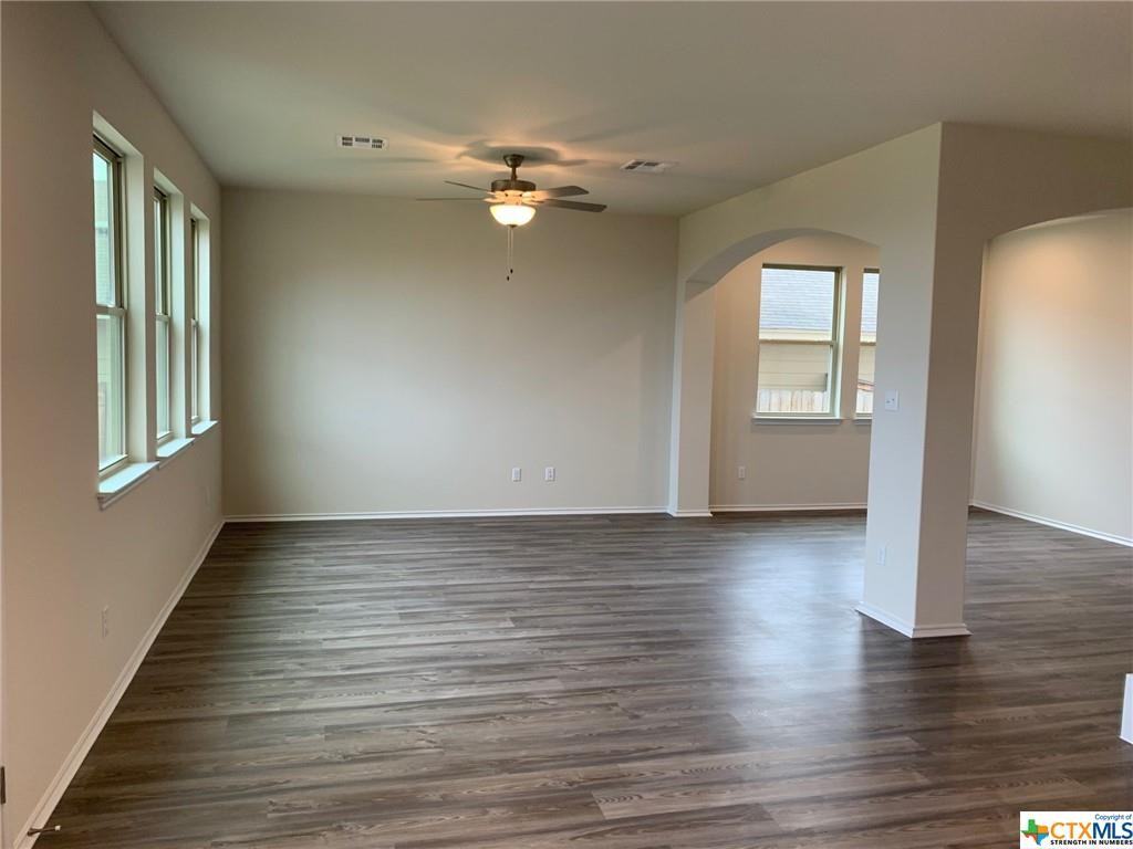 161 Gray Wolf Dr #1 - Photo 3 of 10