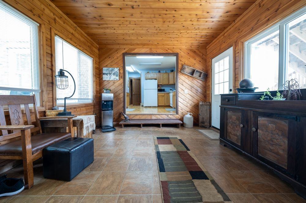 10616 175th Ave Nw - Photo 2 of 37