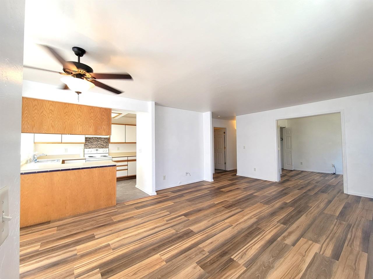 3026 W Villard St #F - Photo 2 of 26