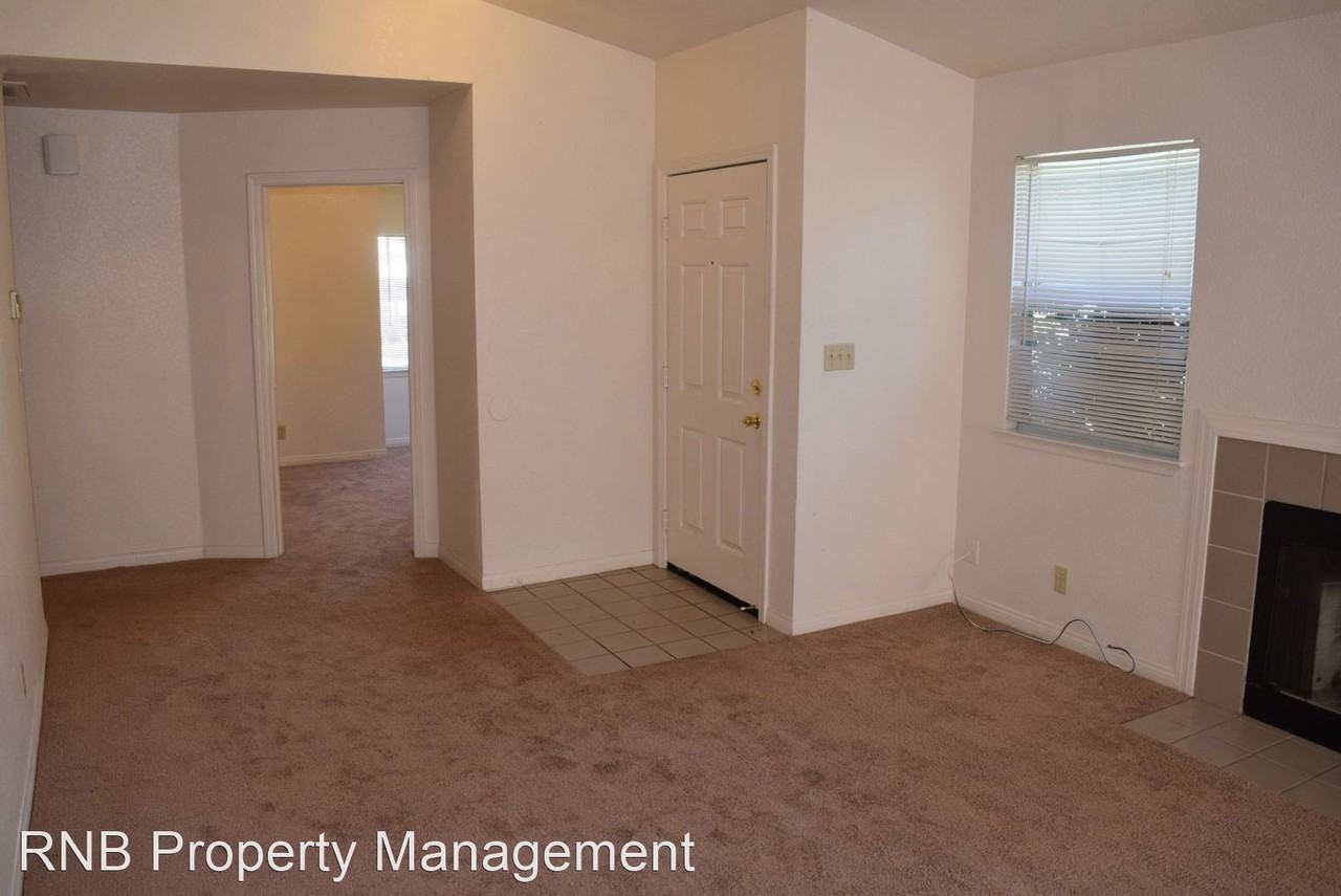 3704 Jonko Ave - Photo 3 of 11