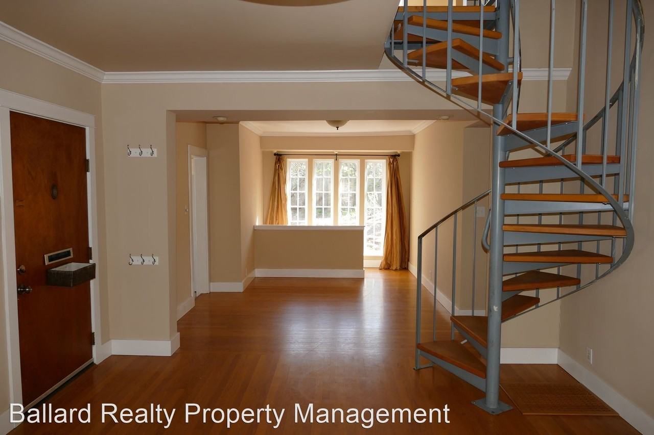 2909 E Spring St - Photo 3 of 18