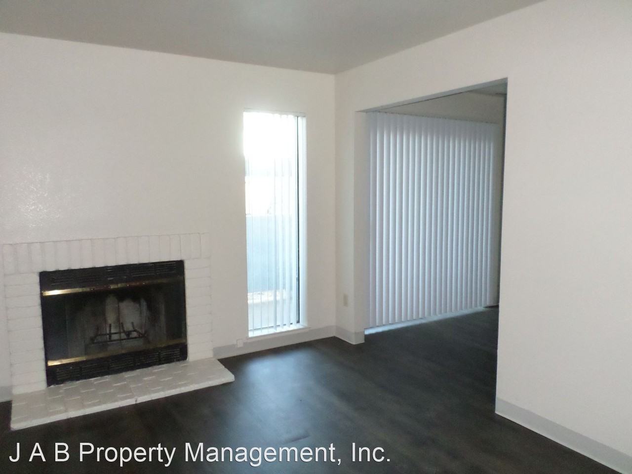 RAINTREE CONDOMINIUMS 101 S. FRONT STREET - Photo 2 of 10