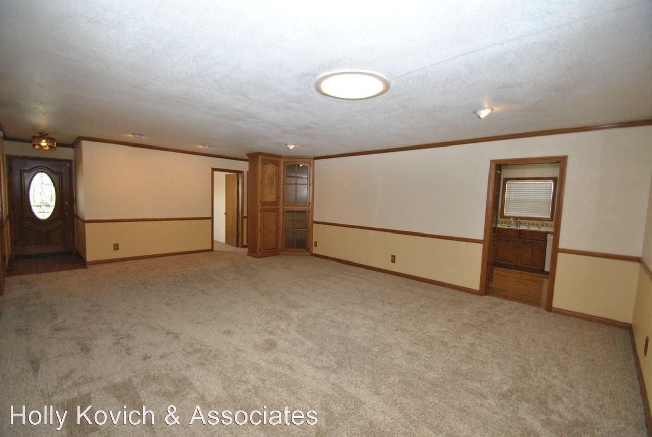 11628 169th St - Photo 2 of 32