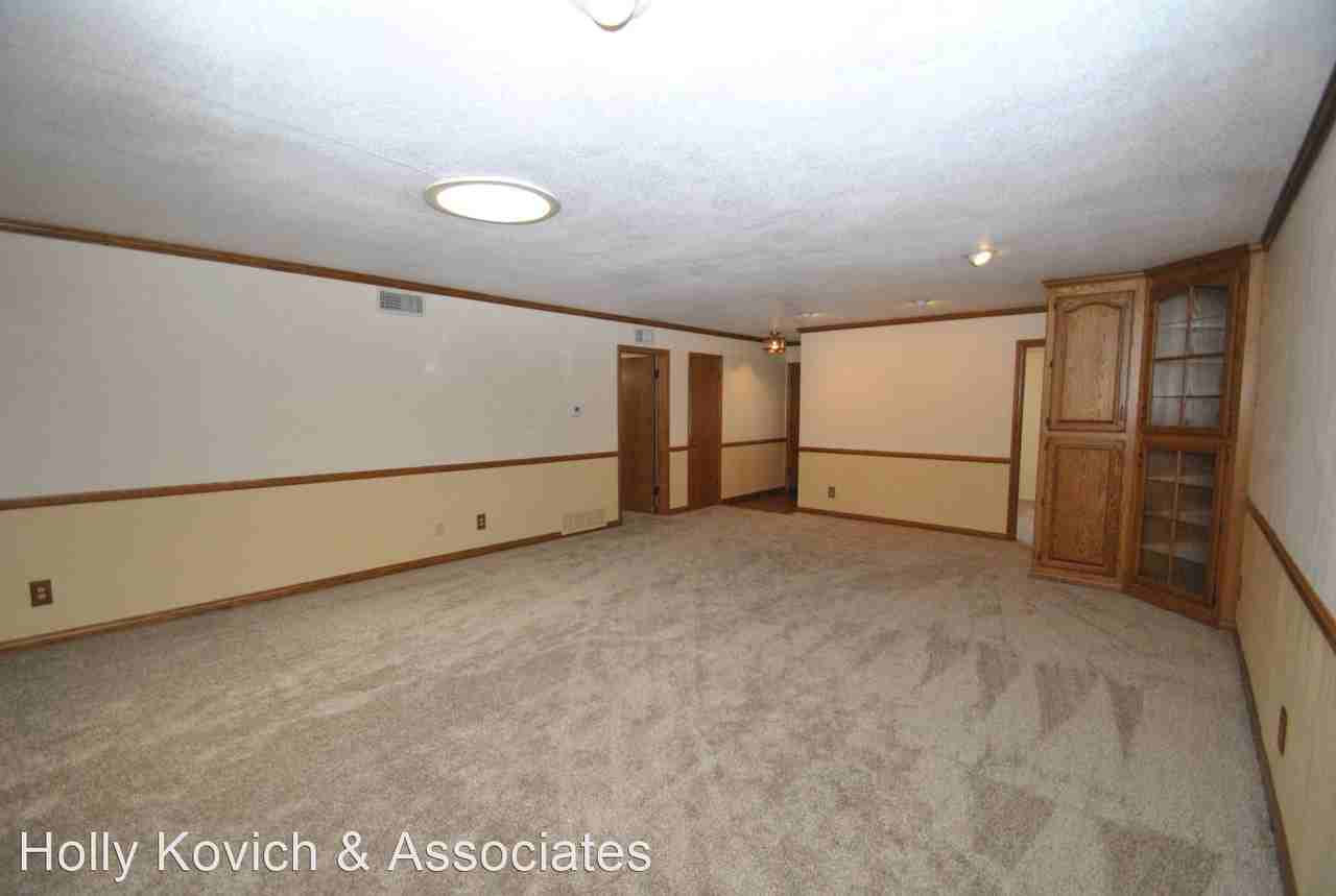 11628 169th St - Photo 3 of 32