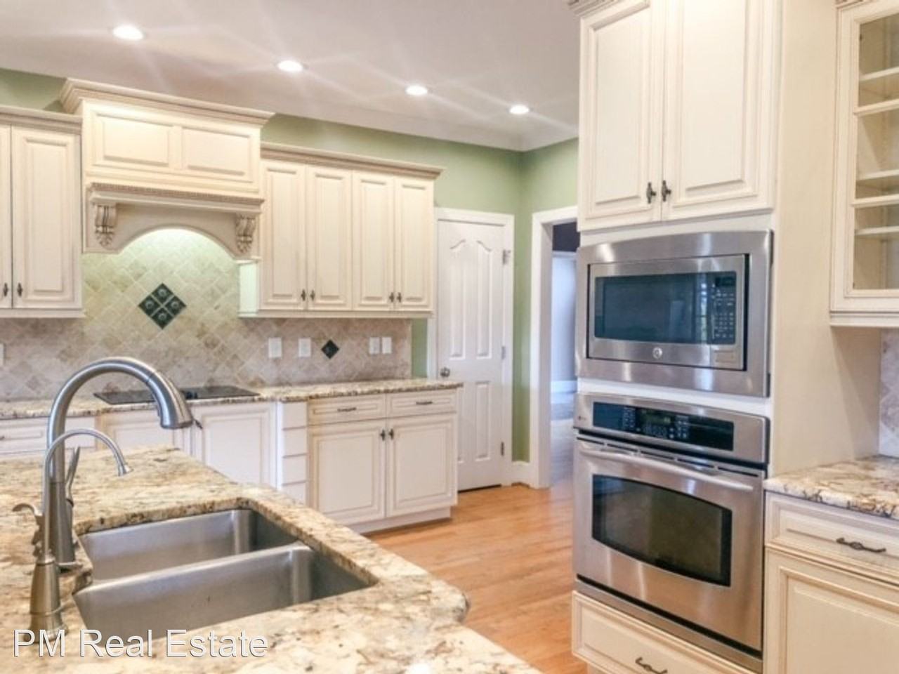 6501 Horseman Trl - Photo 3 of 17