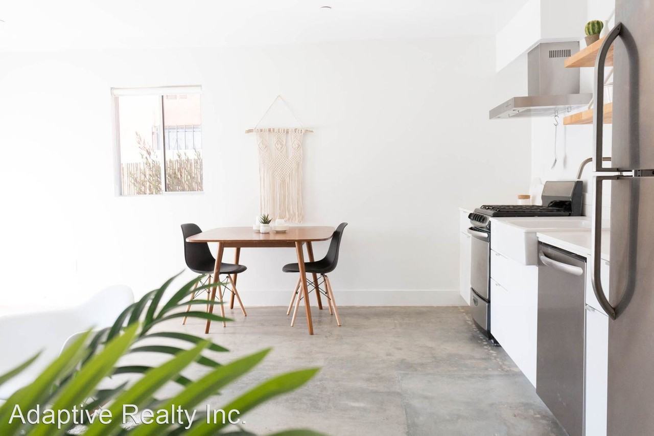 317 N. AVE 50 - Photo 2 of 14