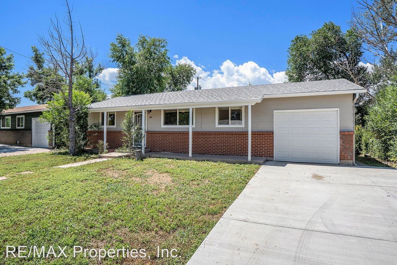 1414 Willshire Dr - Photo 3 of 21