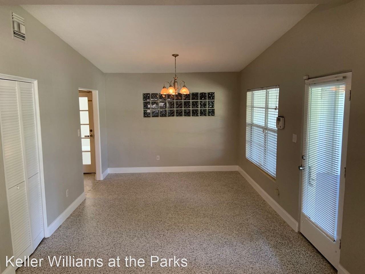 1539 Briercliff Dr - Photo 3 of 20