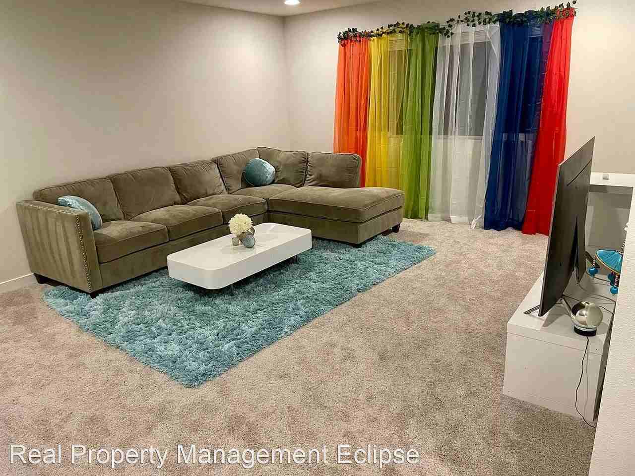 20356 135th Pl Se - Photo 3 of 5