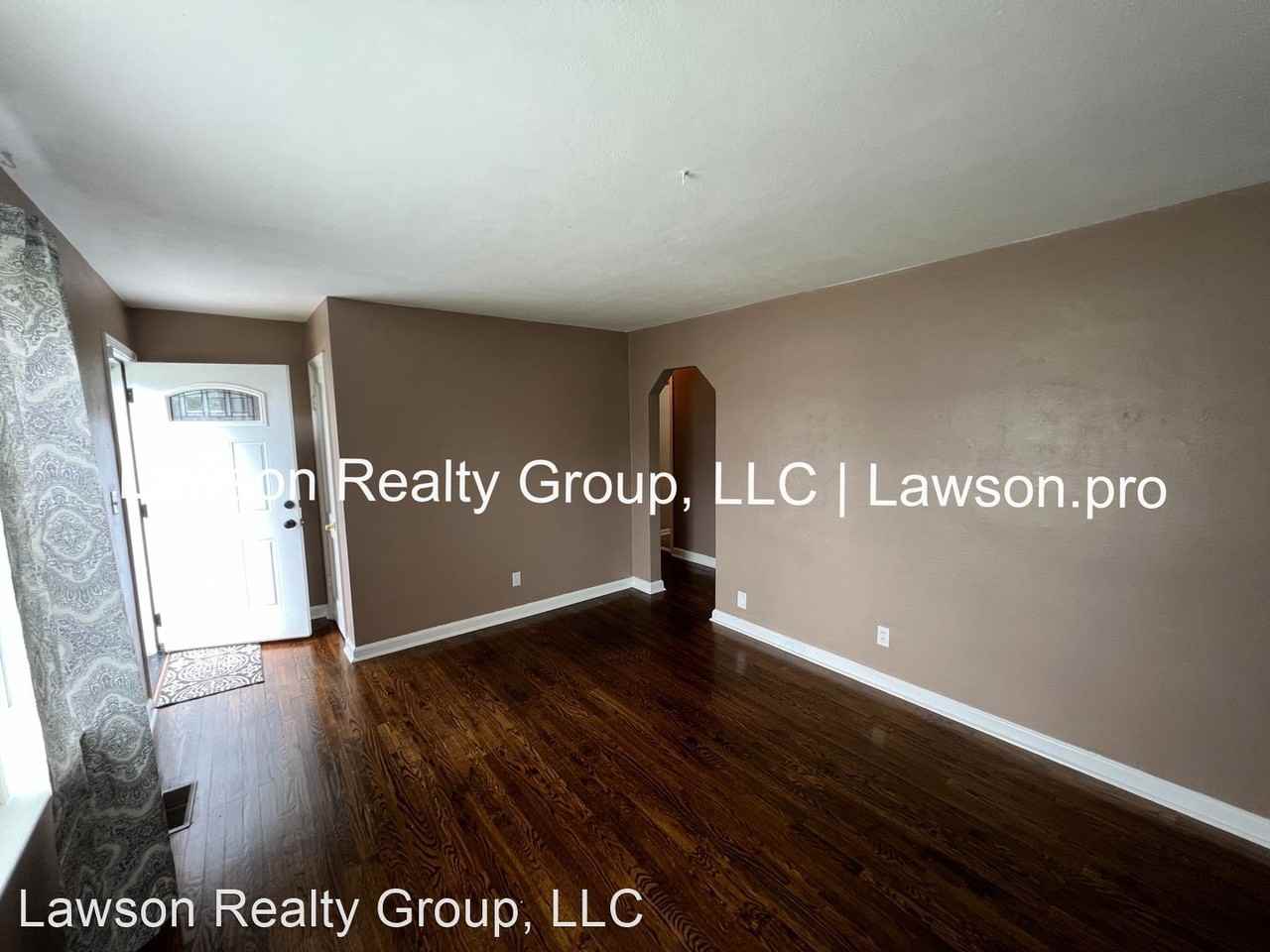 2632 Cornell Dr Nw - Photo 3 of 50