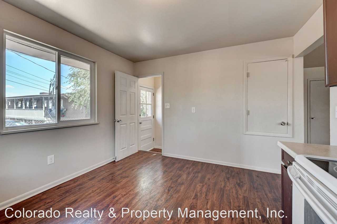 5565 South Delaware Street - Photo 3 of 34