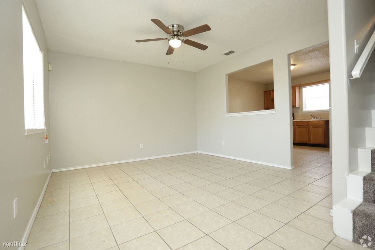 Las Violetas Town Home Apartments - Photo 2 of 50