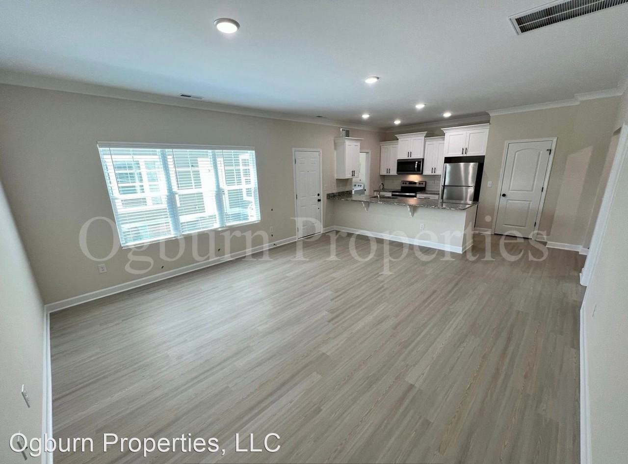 931 S. Broad Street - Photo 3 of 13