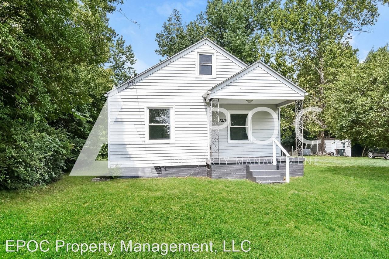 1219 Valley View St - Photo 2 of 14