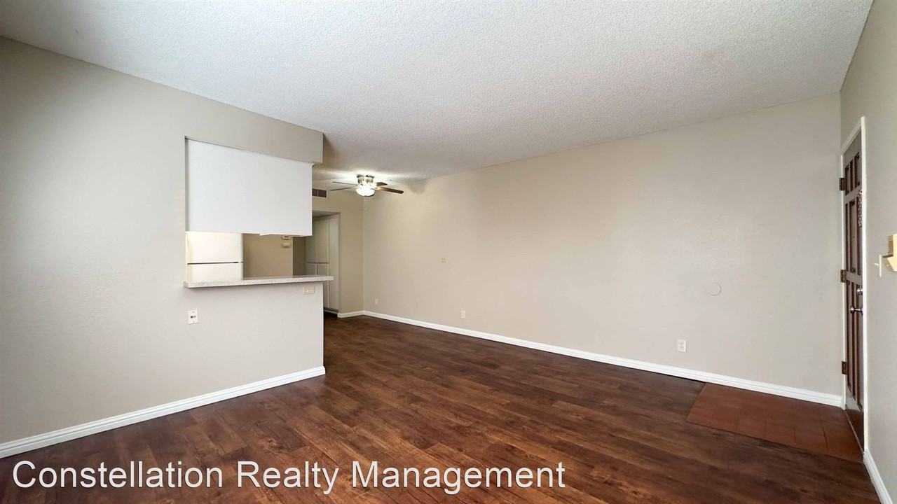 4540 Glacier Ave - Photo 3 of 20