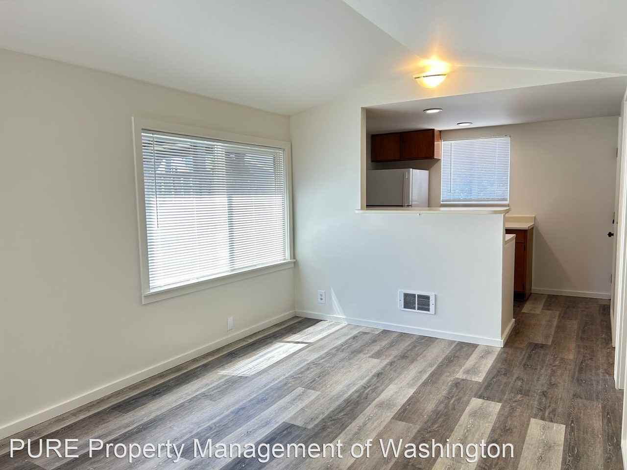 8421 40th Ave Sw - Photo 2 of 21