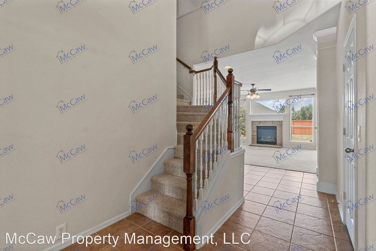 2812 S Serrano - Photo 3 of 19