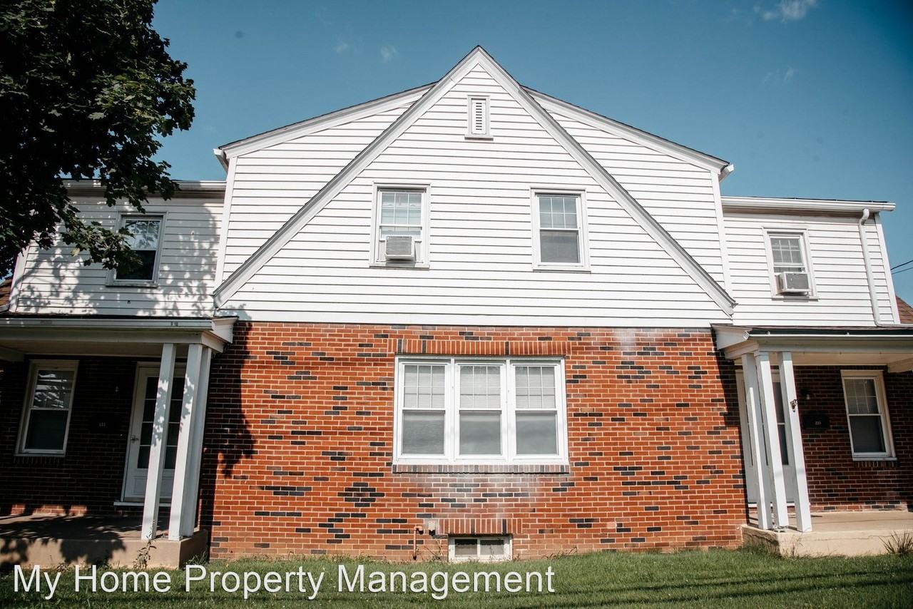 235 Adelia St - Photo 2 of 9