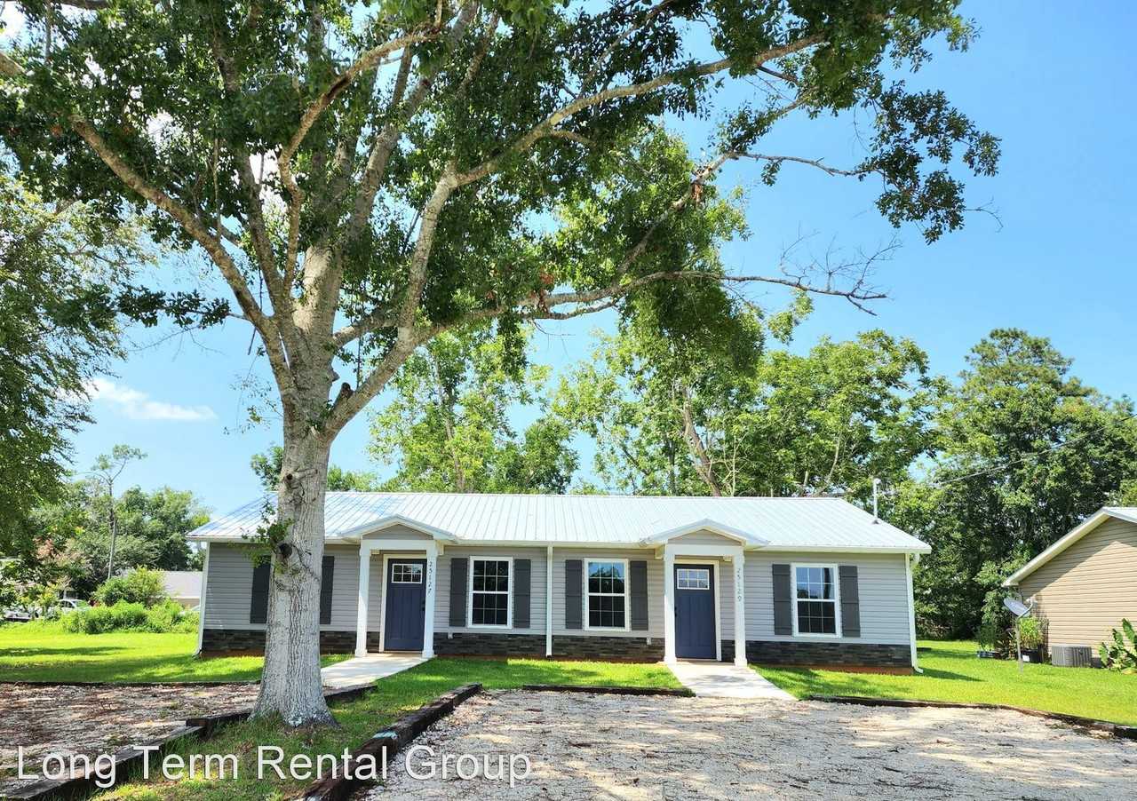 25127 Lavinia Ave - Photo 2 of 27