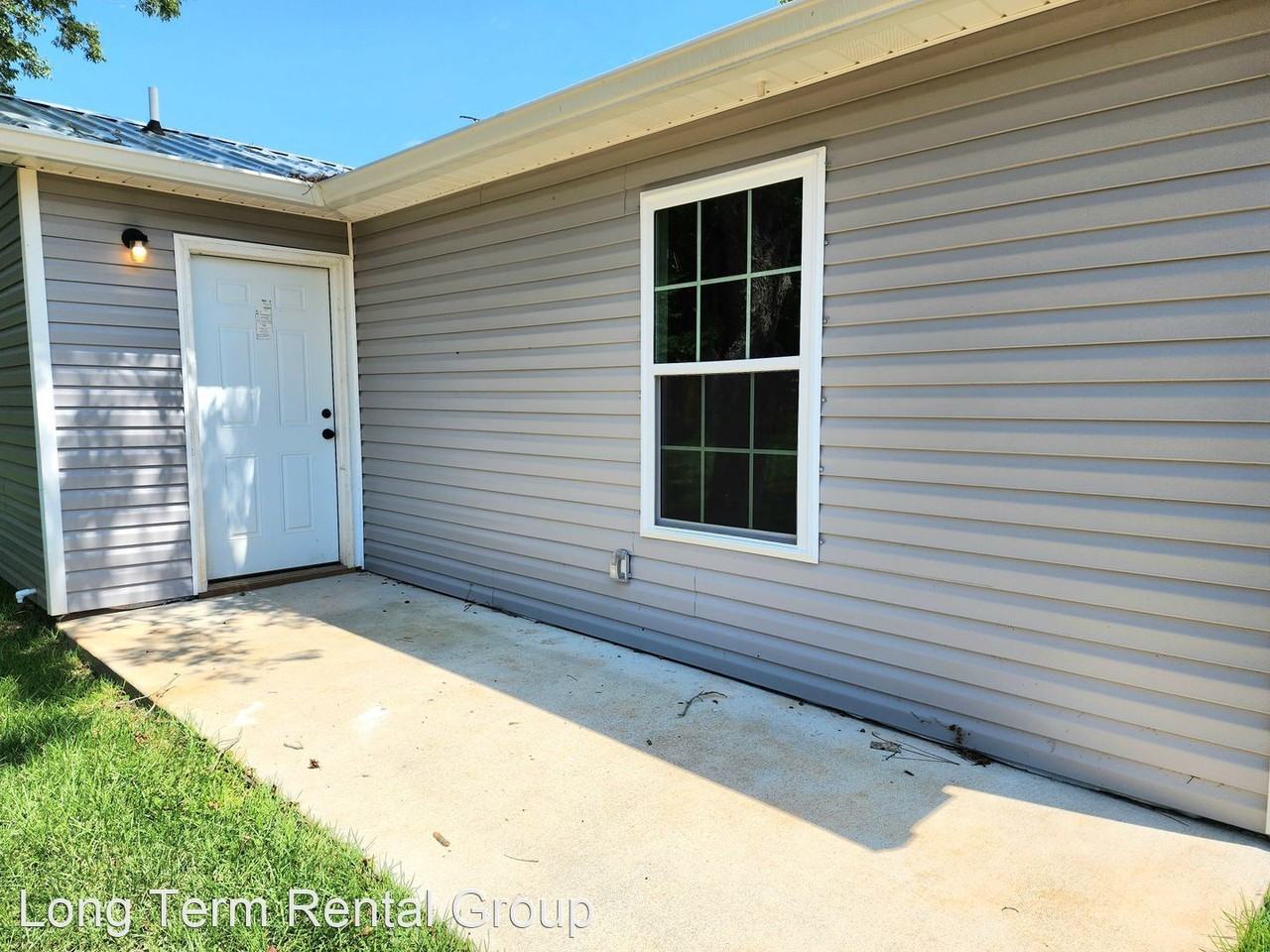 25127 Lavinia Ave - Photo 3 of 27