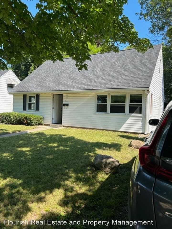 4071 Larkspur Dr - Photo 2 of 17