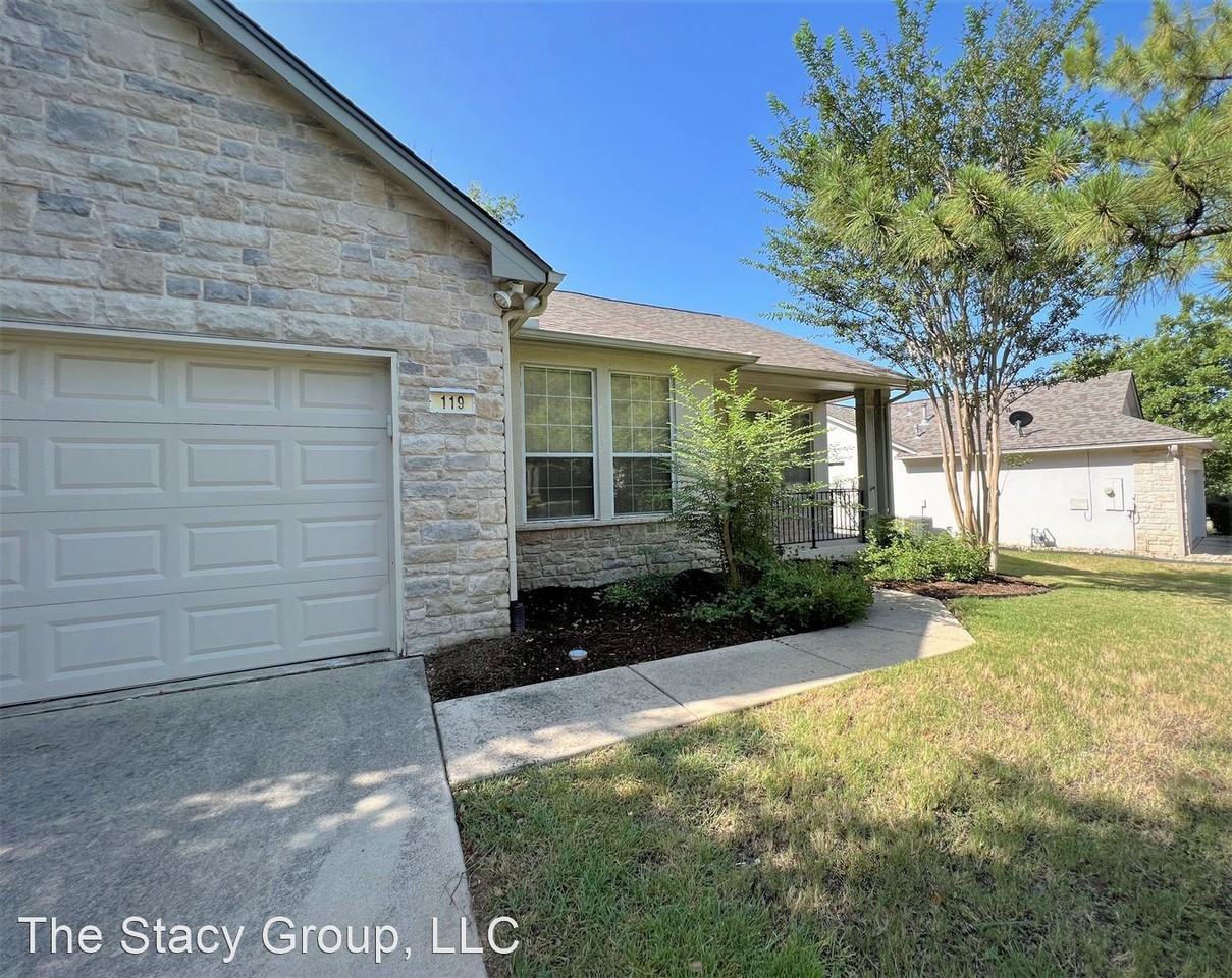 119 Verbena Dr - Photo 3 of 43