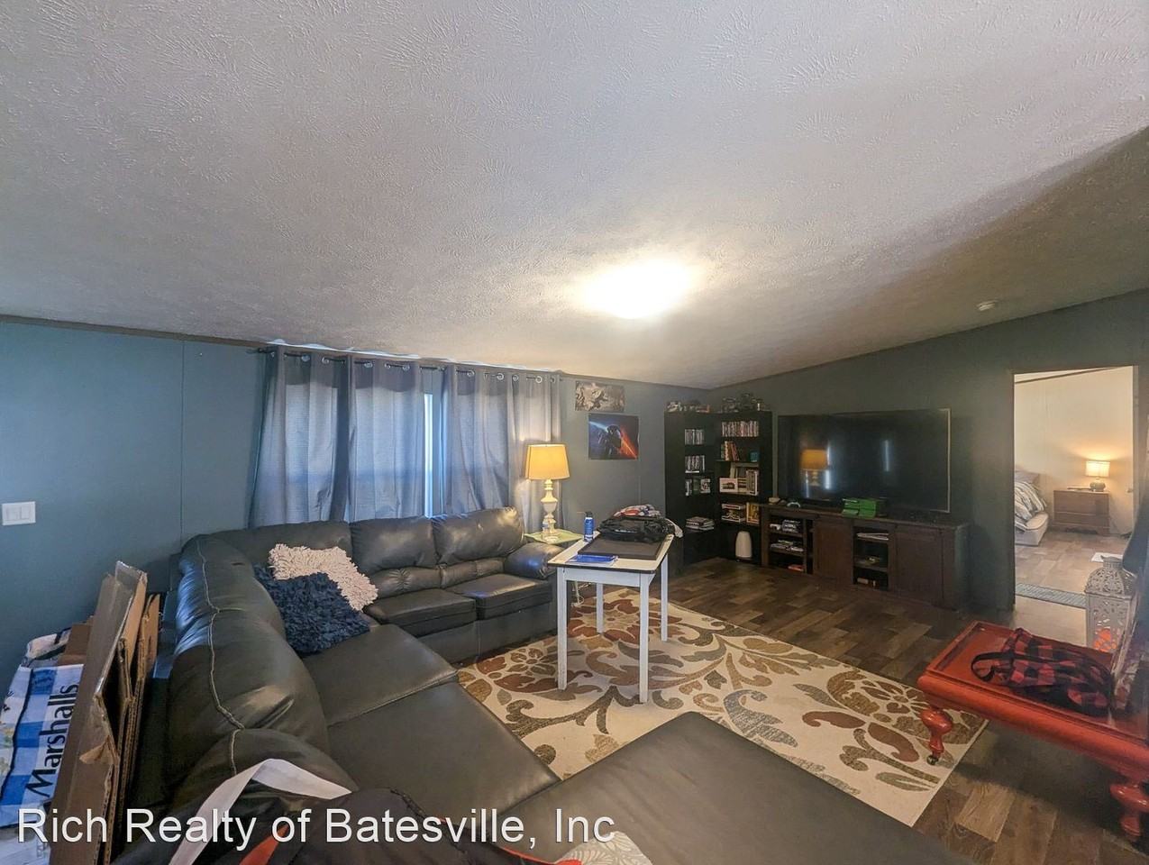 219 Dogwood Cir - Photo 3 of 12