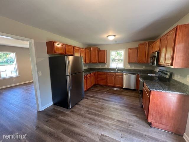 509 Kelly Cir - Photo 3 of 28