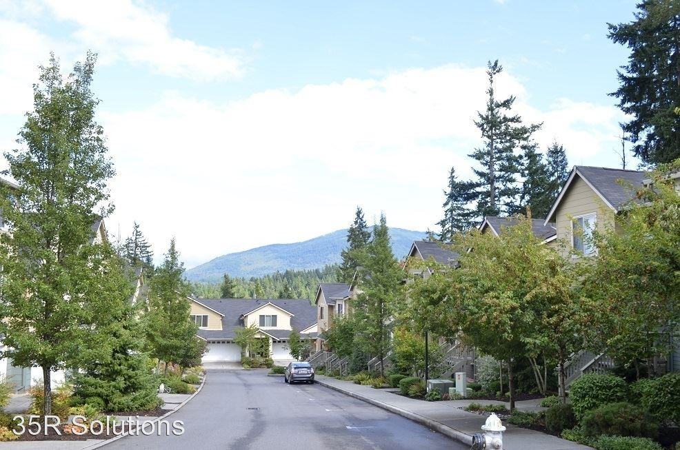 2055 Nw Boulder Way Dr - Photo 2 of 16