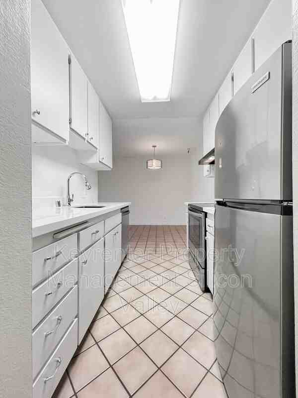 400 Ortega Ave #211 - Photo 5 of 23