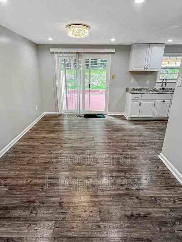 8535 Hayshed Ln - Photo 5 of 22