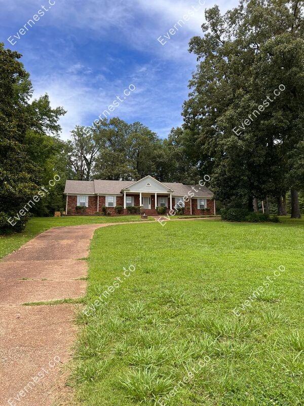 3960 James Rd - Photo 2 of 29