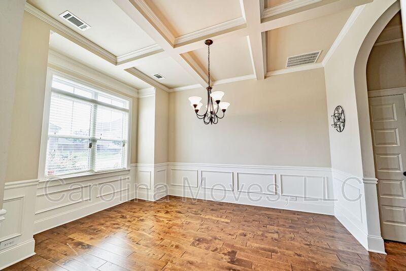 200 Sunnybrook Ln - Photo 5 of 25