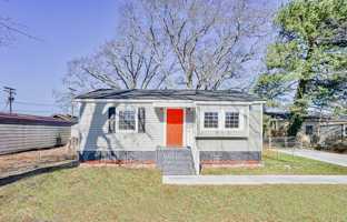 featured image of 407 Meridian Ave