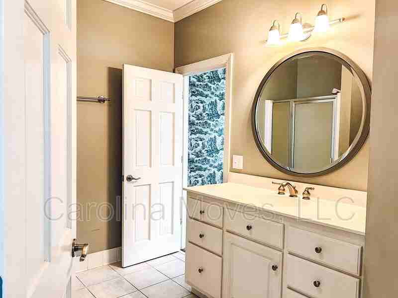 702 Carriage Hill Rd - Photo 7 of 27