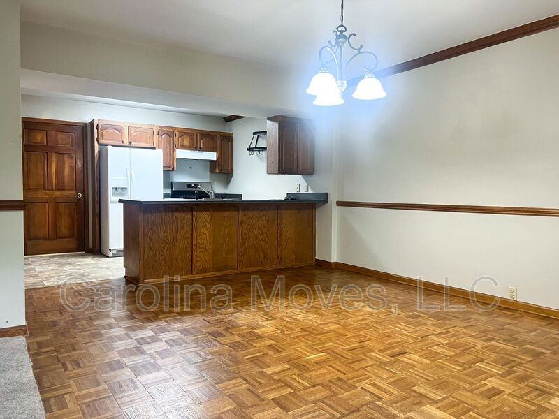 214 Brookside Dr - Photo 6 of 21