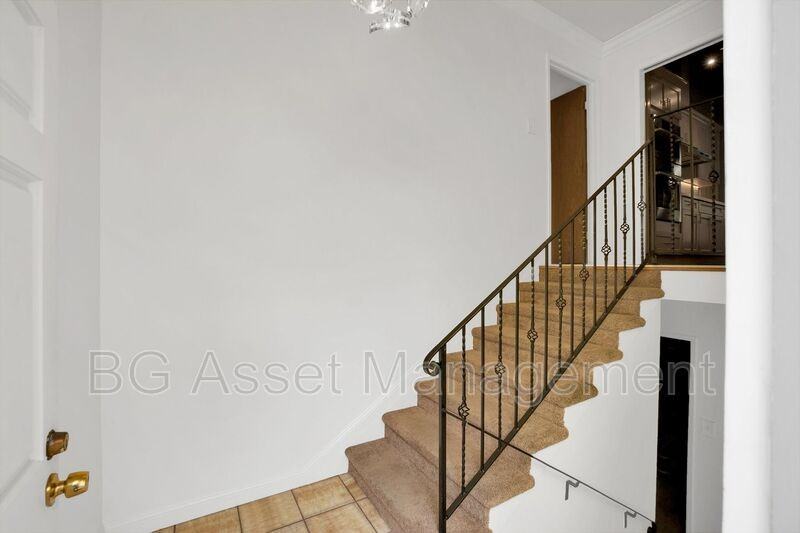 2811 Moyers Rd - Photo 2 of 34