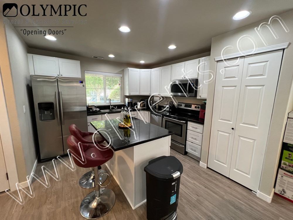 5507 Balustrade Blvd Se - Photo 4 of 22