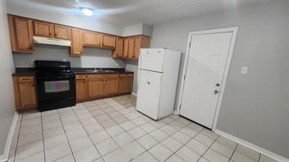 2915 East Saint Bernard Highway - Photo 2 of 9